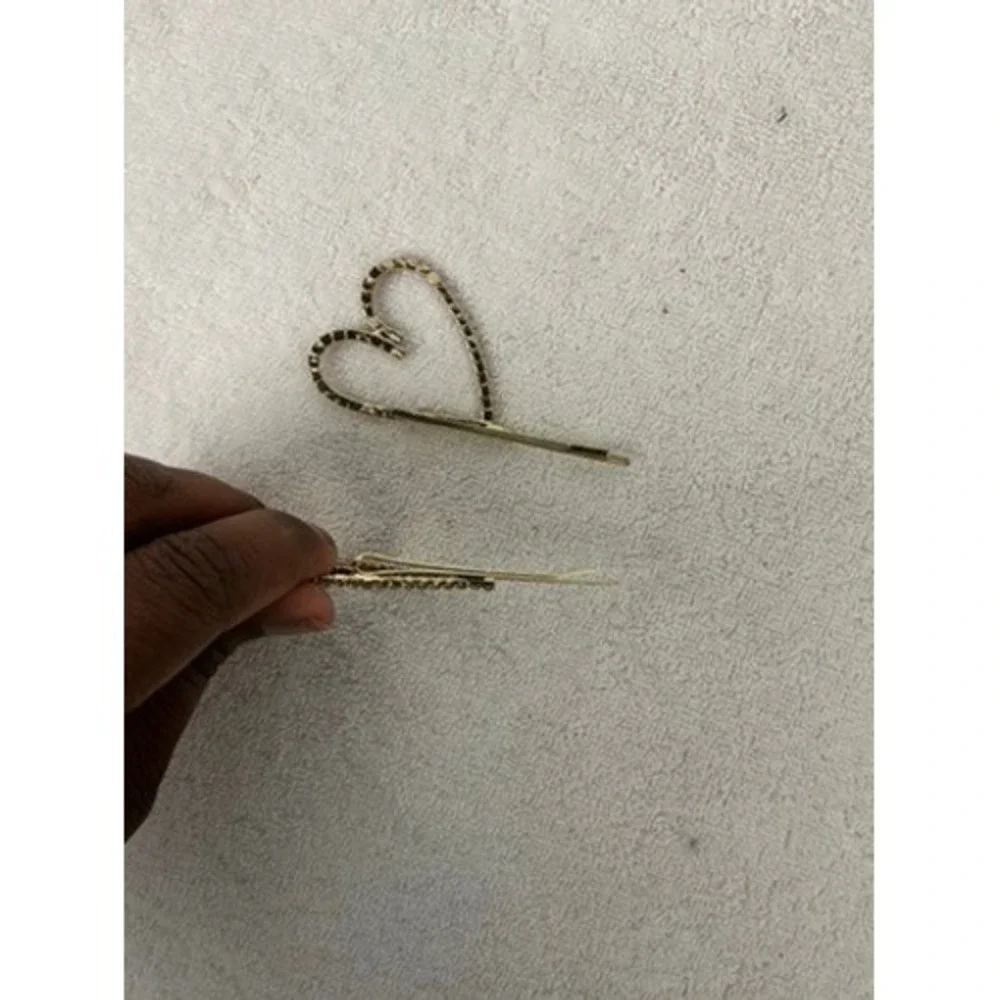 Set of 2 Rhinestone Heart Bobby‎ Pins Red and Clear Crystal Gold Tone Hair Clips